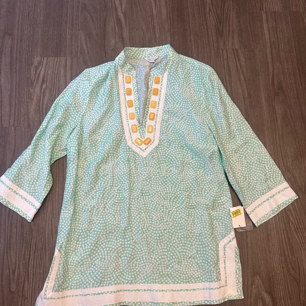 Nautica Mint and White Patterned Top. Size L